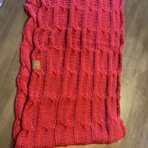 Red CC infinity scarf lightly worn